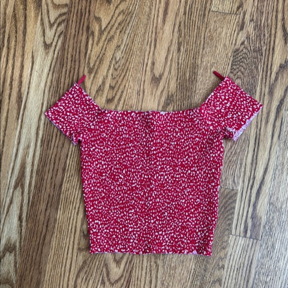 Garage short sleeve, smocked crop top